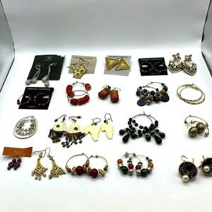 Earrings 20 pairs Pierced Gold and SilverTone hoops Beaded assortment Fun